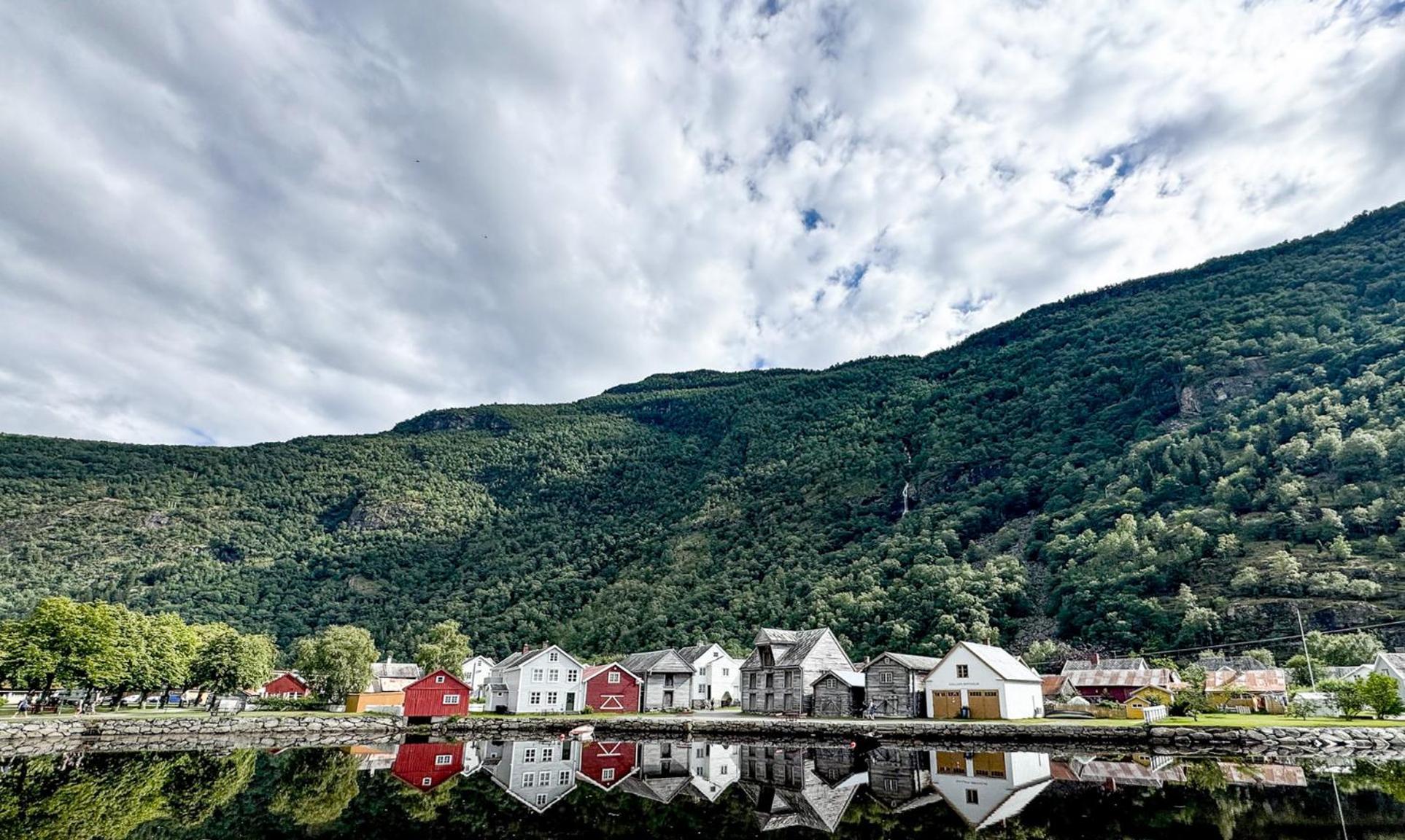 Mjøsvang Kafe Vang I Valdres Eksteriør billede