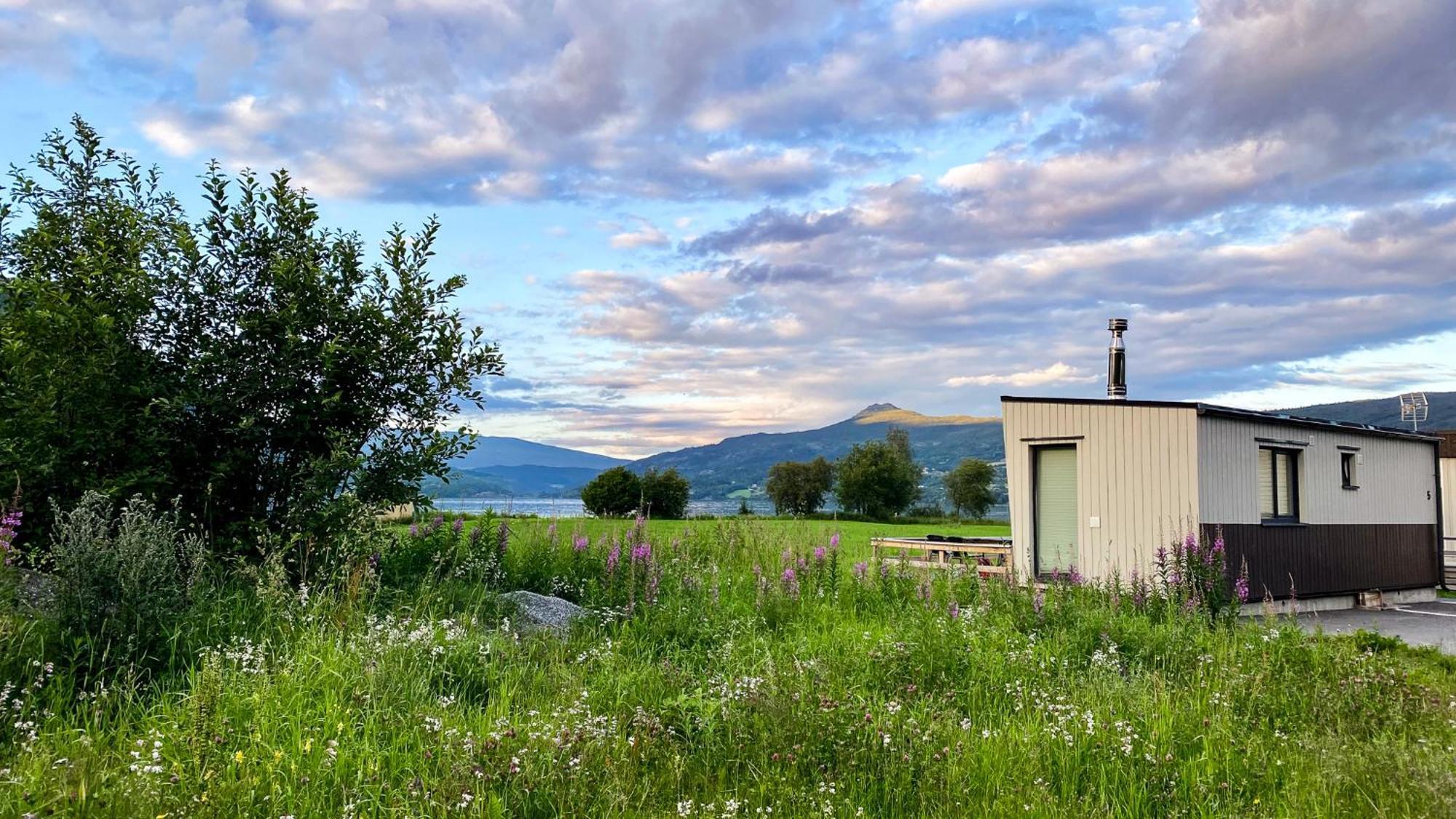 Mjøsvang Kafe Vang I Valdres Eksteriør billede